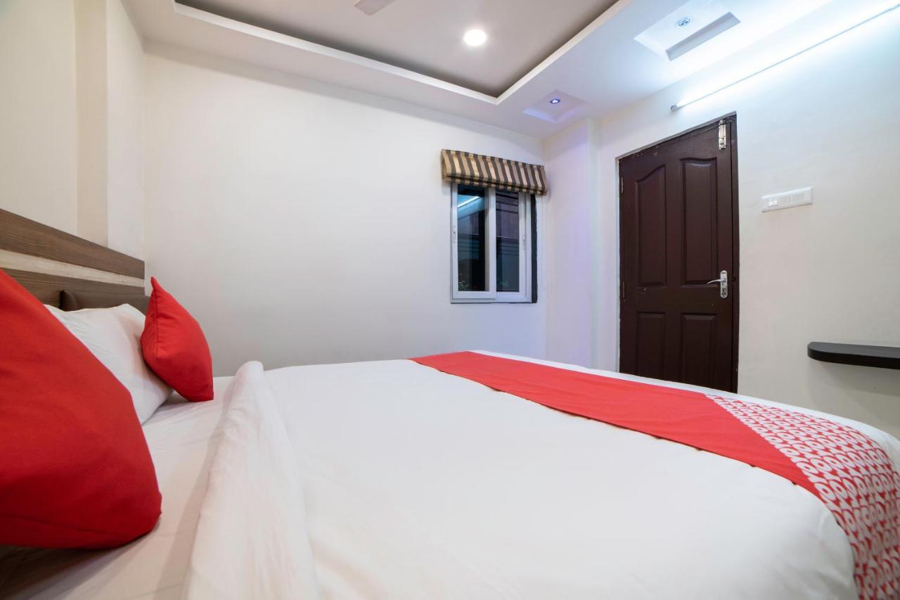 Oyo 66316 Highway Grand Residency 3* Hyderabad